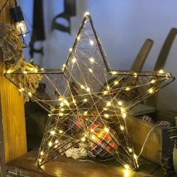 Estrela 3D com MicroLed Branco Quente em 2 Tamanhos