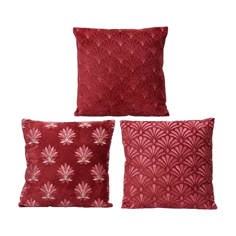 Burgundy Cushion with Embroidery cm. 45x45