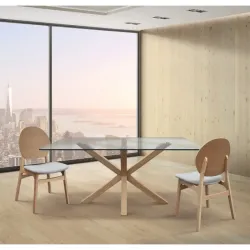 houten stoelen met tafel