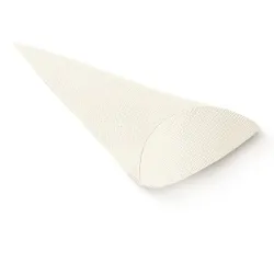 10 λευκά ανάγλυφα χωνάκια ρυζιού και ζαχαρωμένων αμυγδάλων