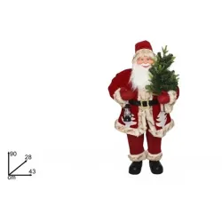 Jultomten med träd i olika höjder