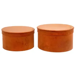 Set of 2 velvet hat boxes in various colors