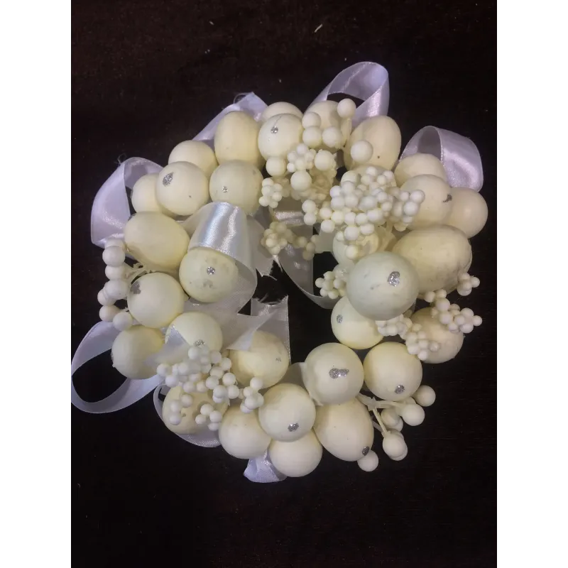 Ivory Berry Crown with Ribbon