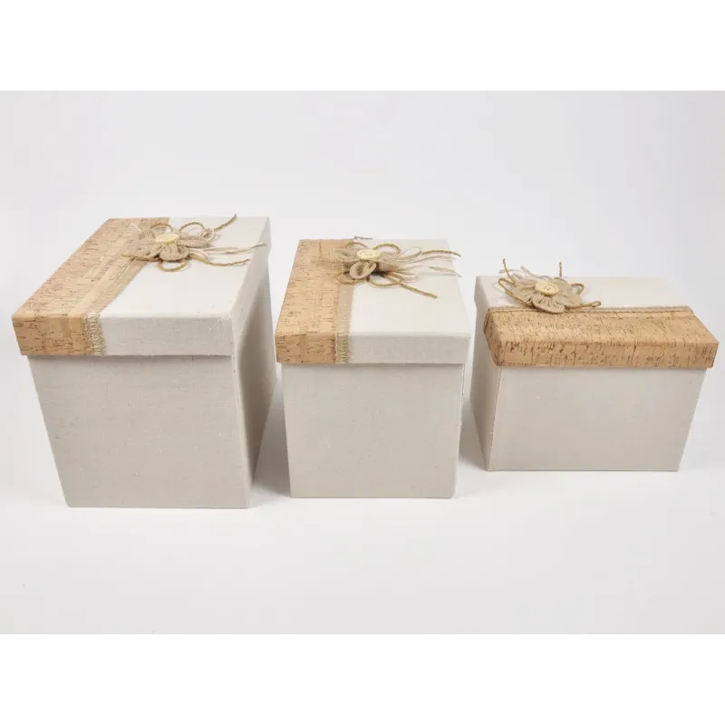 Square boxes with cork and flowers | ChartaRè